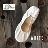 White Storehouse Flats Classic Size 12